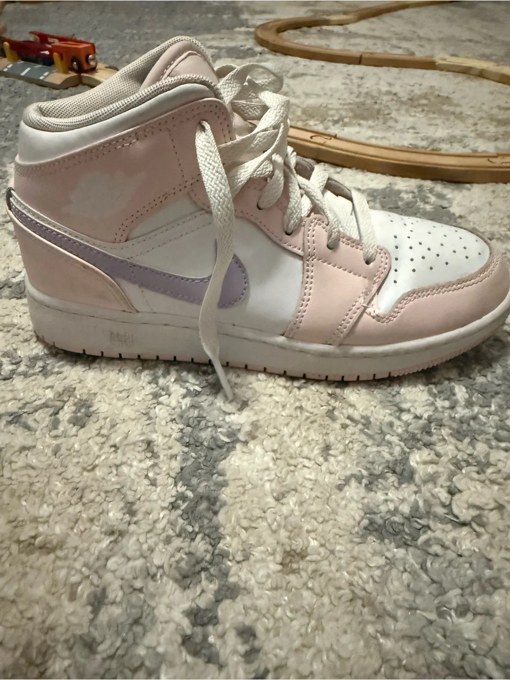 Nike girls Pink, White & Lavender Mid-Top Sneakers